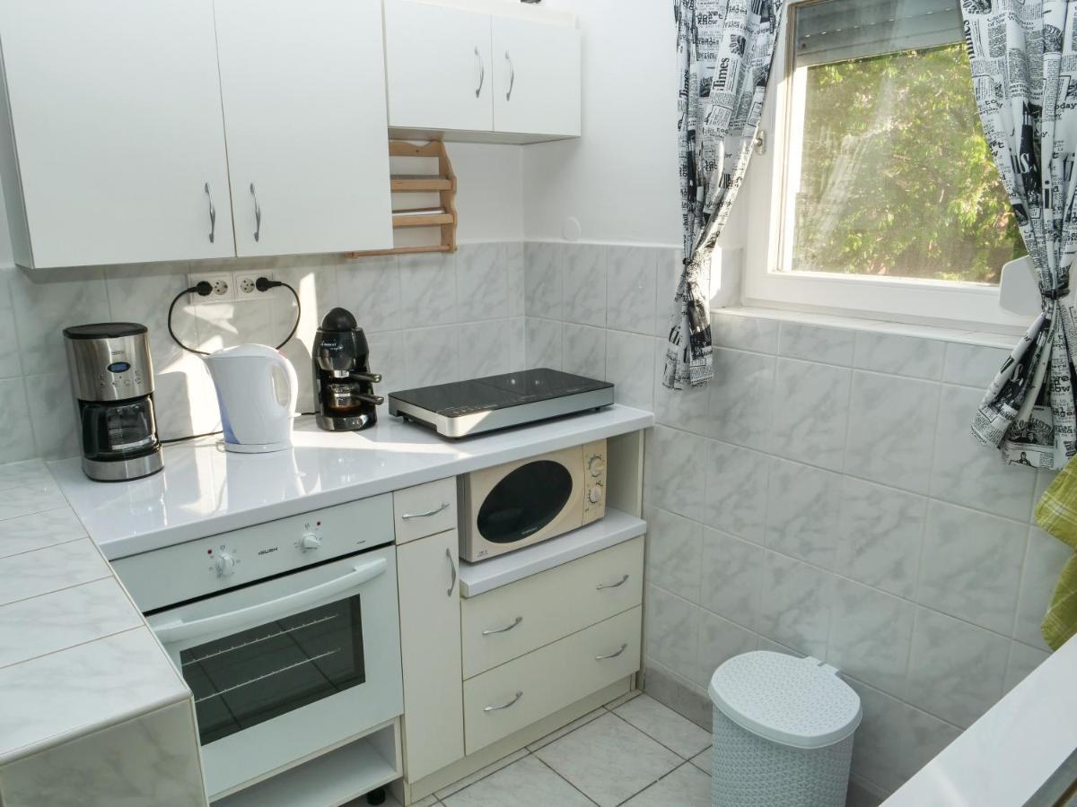 Cseresznyes Apartman Berekfürdő Bagian luar foto